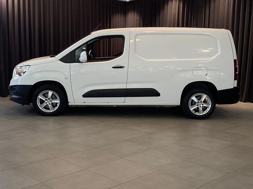 Bild 2 av Opel Combo Cargo XL L2 (Lång)/ Ny Kamrem/Moms/Drag/1 år garanti