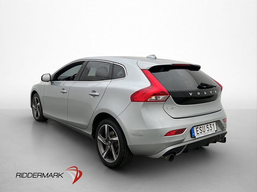 Bild 5 av Volvo V40 T2 122hk R-Design Värmare Skinn/Alcantara