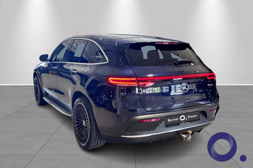 Bilde 5 av Mercedes-Benz EQC 400 4MATIC AMG  / PREMIUM PAKKE / HUD / MEMORY / GODT UTSTYRT! /