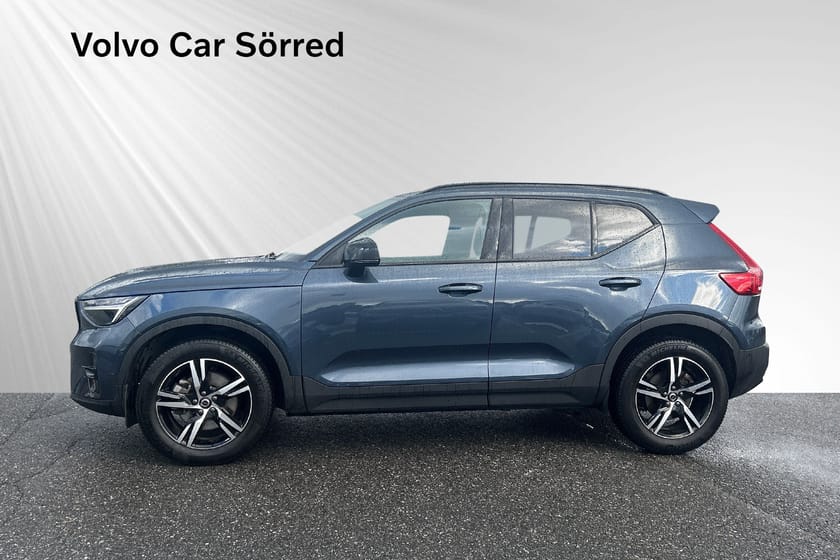 Bild 3 av Volvo XC40 B3 FWD Bensin Plus Dark
