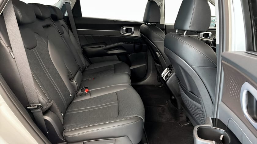 Bild 5 av Kia Sorento PHEV PLUG-IN HYBRID AUT AWD ADVANCE PANO * DEMO