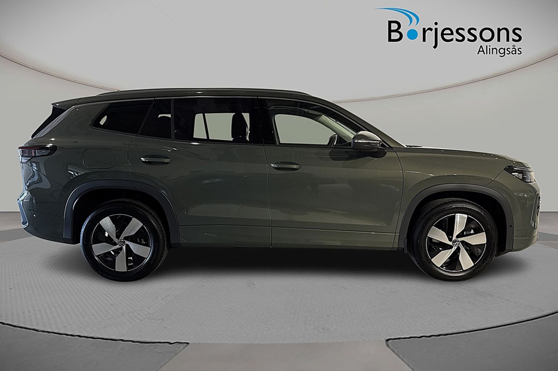 Volkswagen Tayron eHybrid LIFE 204hk 2026, bild 2/8