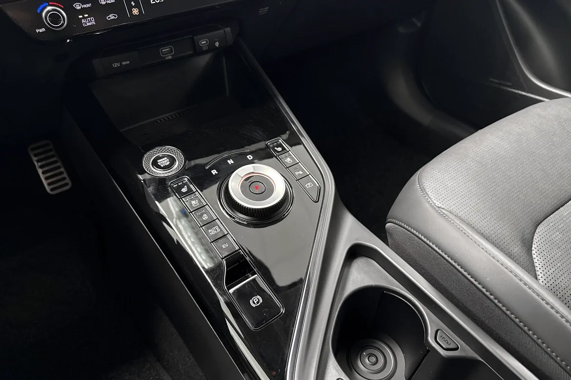 picture of a car