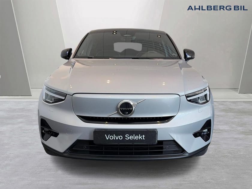 Bild 5 av Volvo C40 Recharge Twin motor 🟠Recharge Ultimate. 360 kamera, Navi, Adaptiv farhållare, Tonade rutor