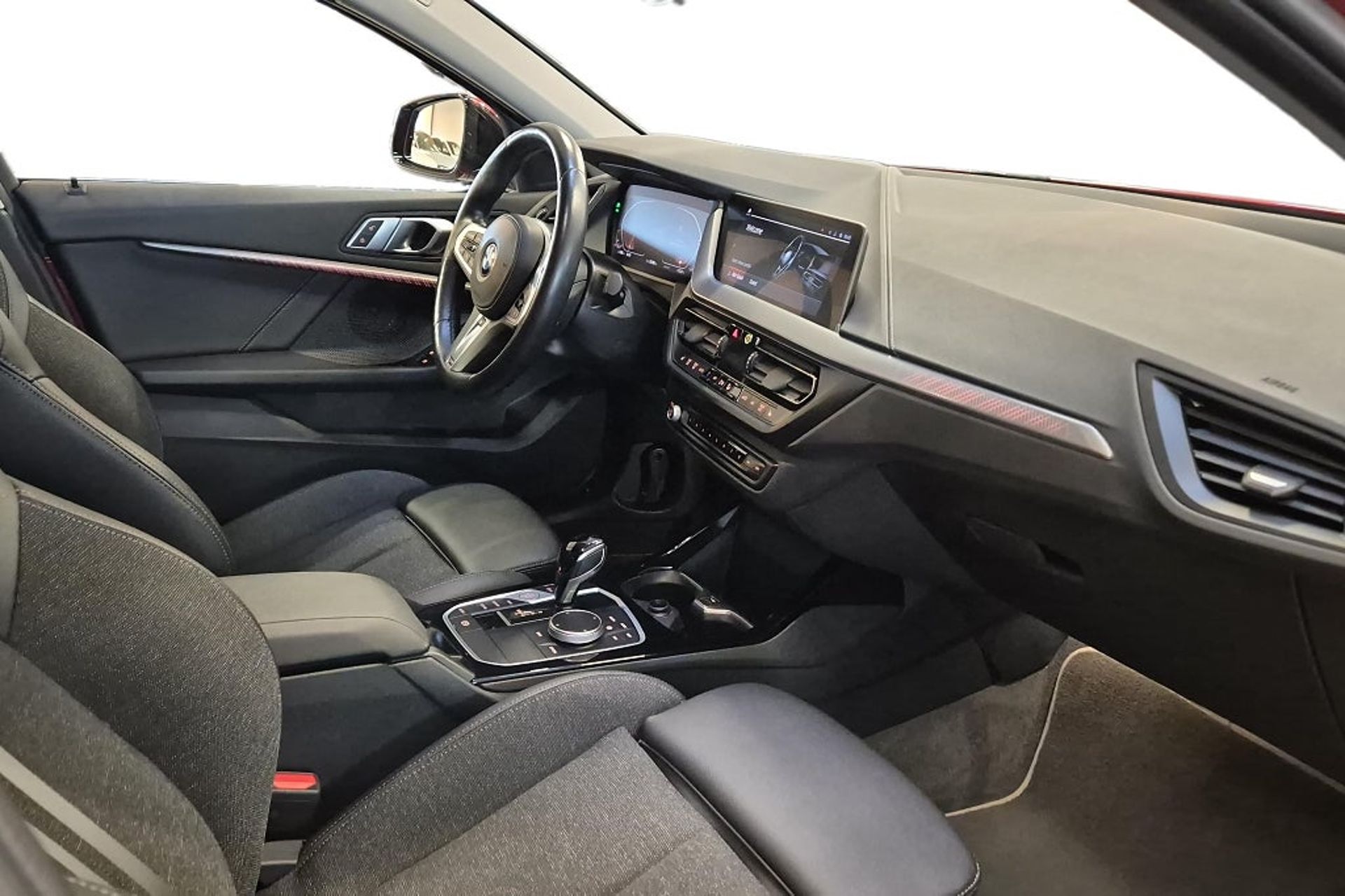 BMW 118 i Sport line Rattvärme 2023, kuva 6/10