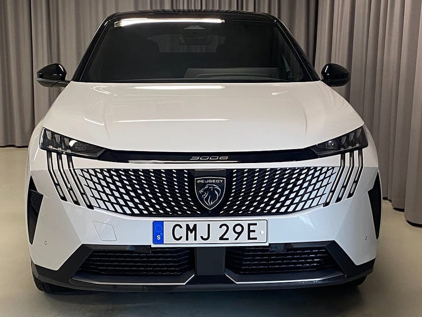 Bild 3 av Peugeot 3008 Hybrid 145 GT 145hk Automat. Navi, Rattvärme
