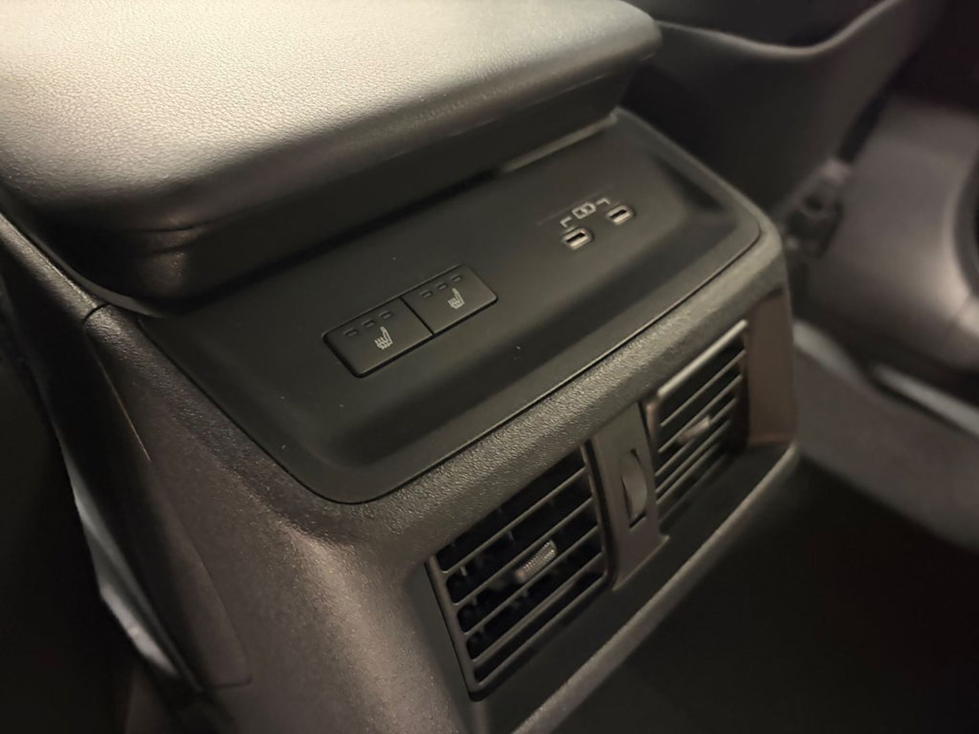 Subaru E-Outback Limited 74.7 kWh AWD 2026, bild 7/10