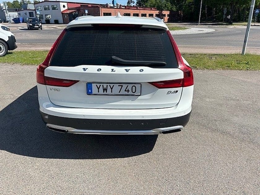 Bild 4 av Volvo V90 Cross Country D4 AWD Automat Momentum 4x4 190hk / Drag / Kamrem Bytt.