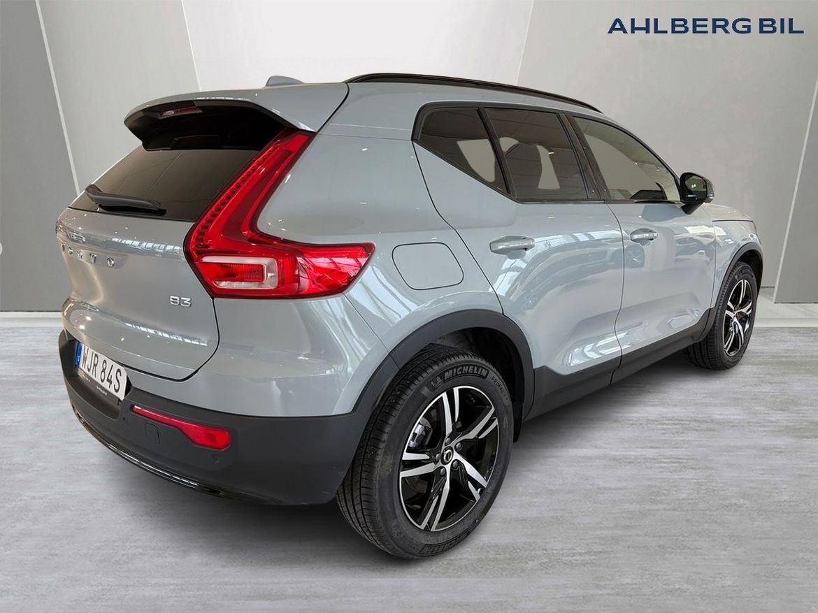 Volvo XC40 2025 - miniatyr 6