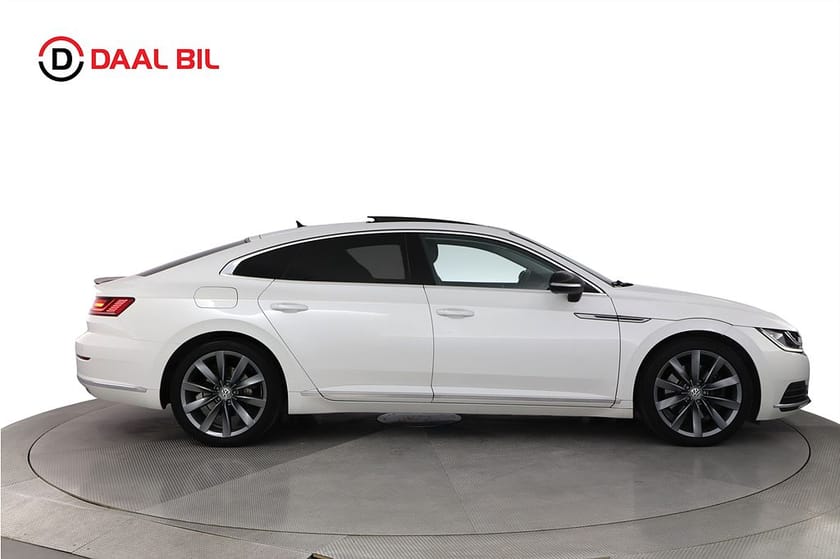 Bild 5 av Volkswagen Arteon 2.0 TDI 4M 240HK ELEGANCE TAKLUCKA DRAG P-VÄRM COCKPIT