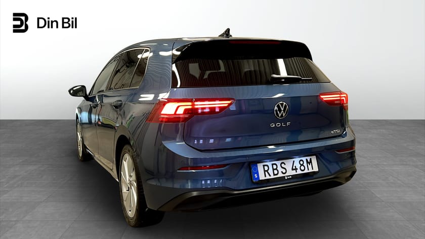 Bild 3 av Volkswagen Golf eTSI150 DSG Life Backkamera/P-värmare