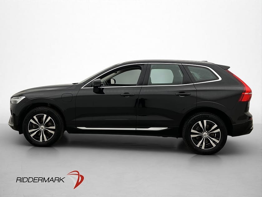 Bild 4 av Volvo XC60 Recharge T6 AWD Core Värm Pano Kamera Navi MOMS