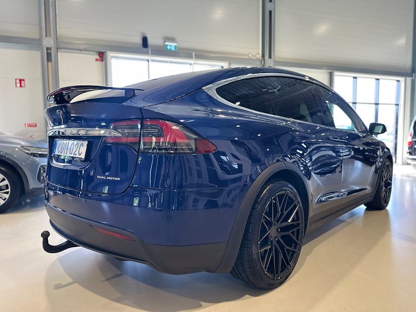 Bild 4 av Tesla Model X Long Range / Drag / CCS-Uppdaterad / Moms