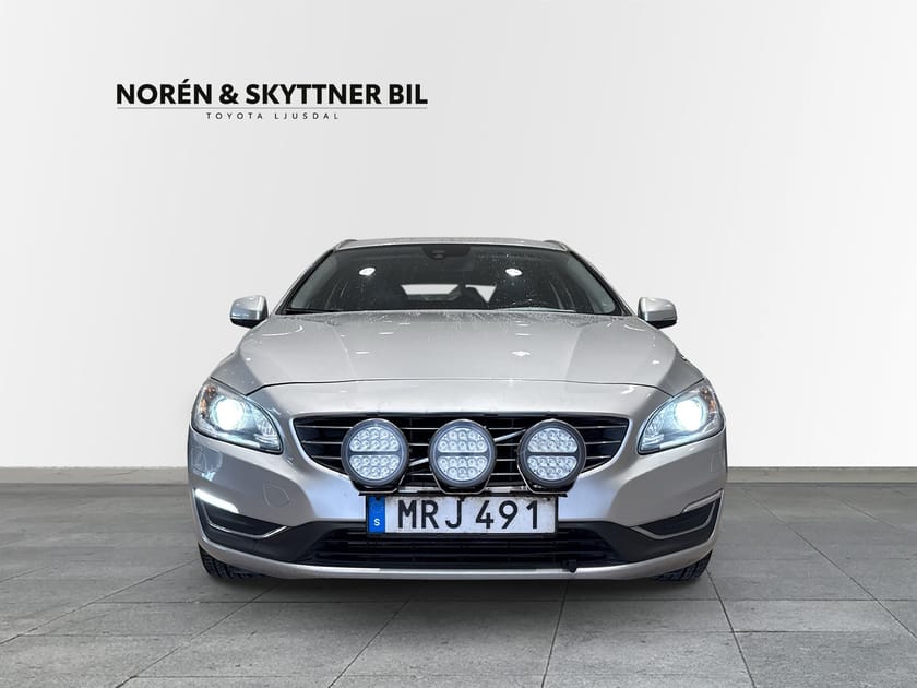 Bild 5 av Volvo V60 D4 Manuell Summum /Vhjul