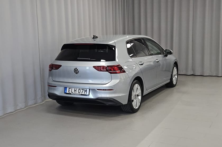 Bild 3 av Volkswagen Golf Life 1.5 eTSI 150HK Aut