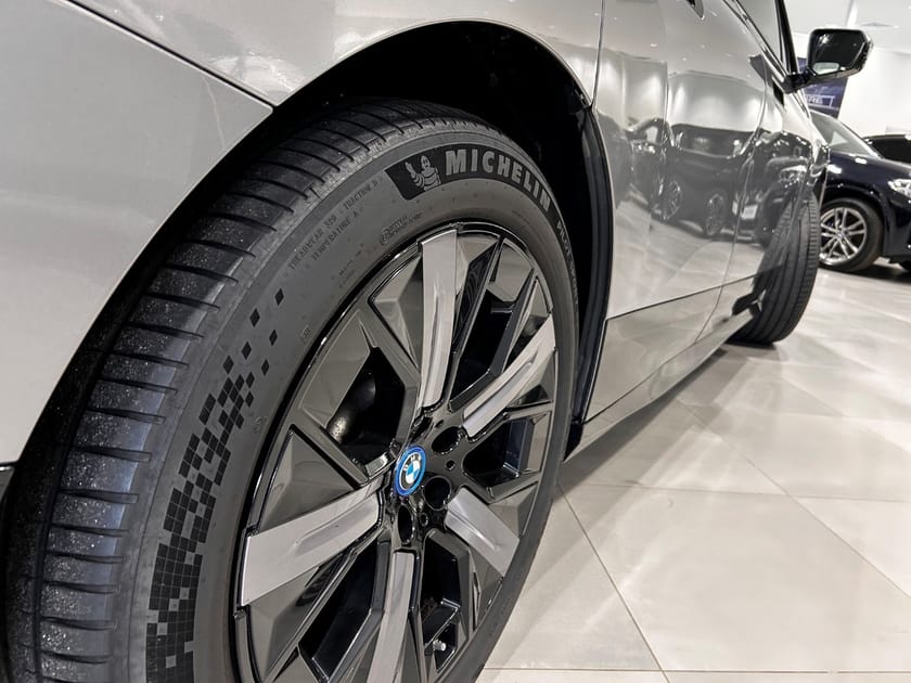 Bilde 5 av BMW iX xDrive50 