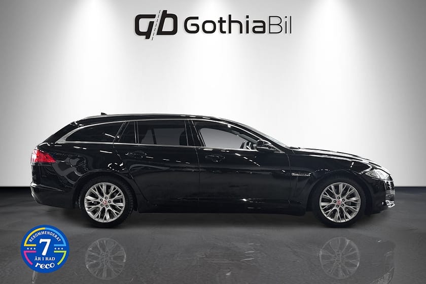 Bild 4 av Jaguar XF Sportbrake 2.2 TDi4 200hk Kamera Läder Navi