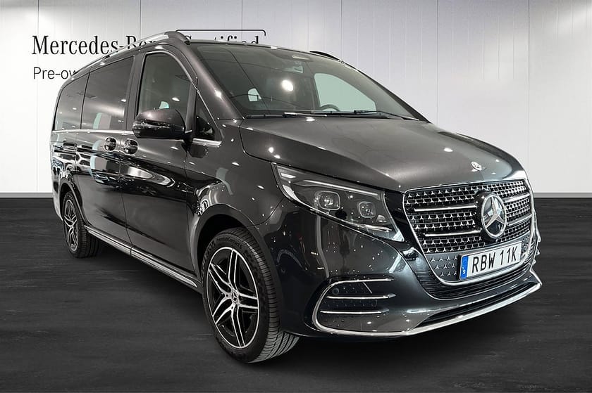 Bild 2 av Mercedes-Benz V 300d 4MATIC 3.2t AMG Lång Avantgarde //Drag