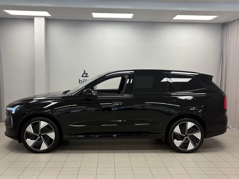 Bild 2 av Volvo EX90 Twin Motor Ultra 6-sätes | Bowers&Wilkins | Ryggmassage framstolar | Ventilation framstolar