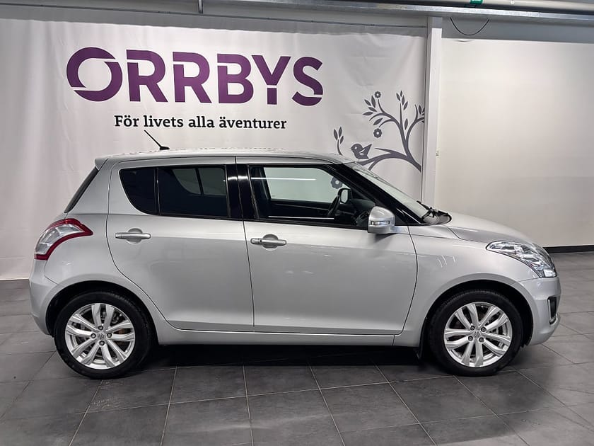 Bild 2 av Suzuki Swift 5-dörrar 1.2, 94hk, Endast 2880mil och en ägare