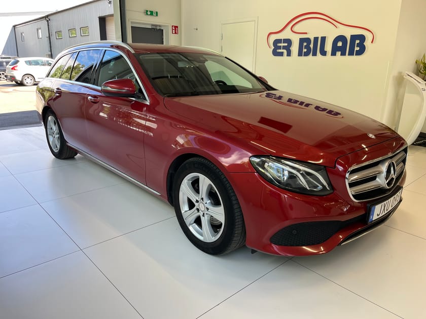 Bild 1 av Mercedes-Benz E 220 T d 