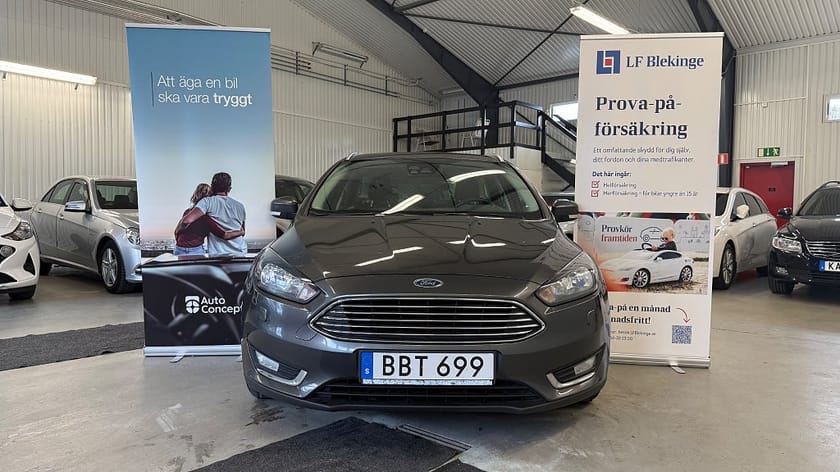 Bild 2 av Ford Focus Kombi 1.0 EcoBoost Manuell, 125hk Titanium, Drag