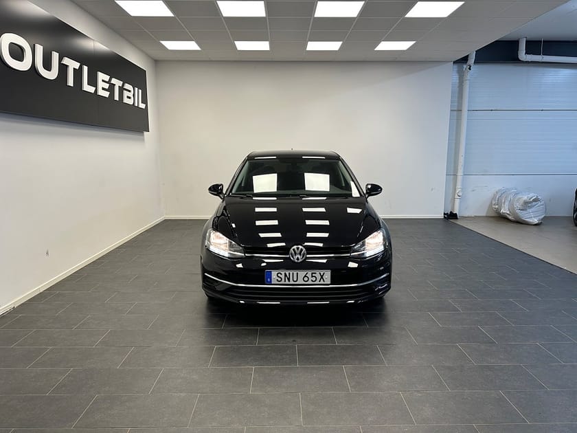 Bild 5 av Volkswagen Golf 5-dörrar 1.0 TSI Base Carplay