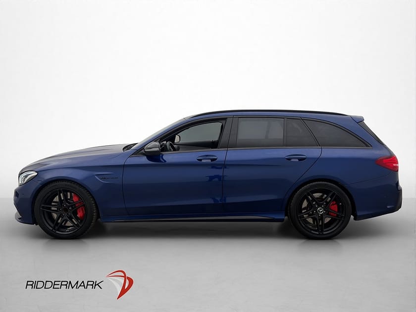 Bild 4 av Mercedes-Benz AMG C 63 S T C63 Burmester Sportavgas Kolfiber