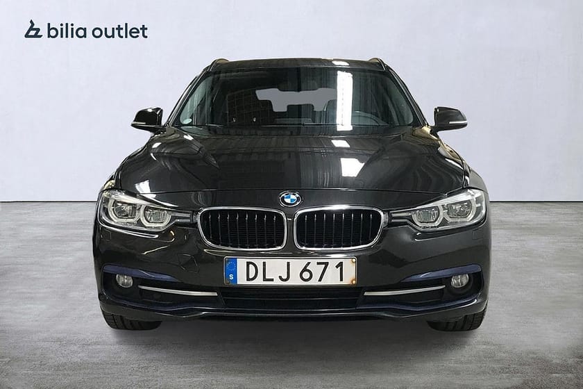 Bild 3 av BMW 318d Touring Sport line 150hk Drag P-sensor