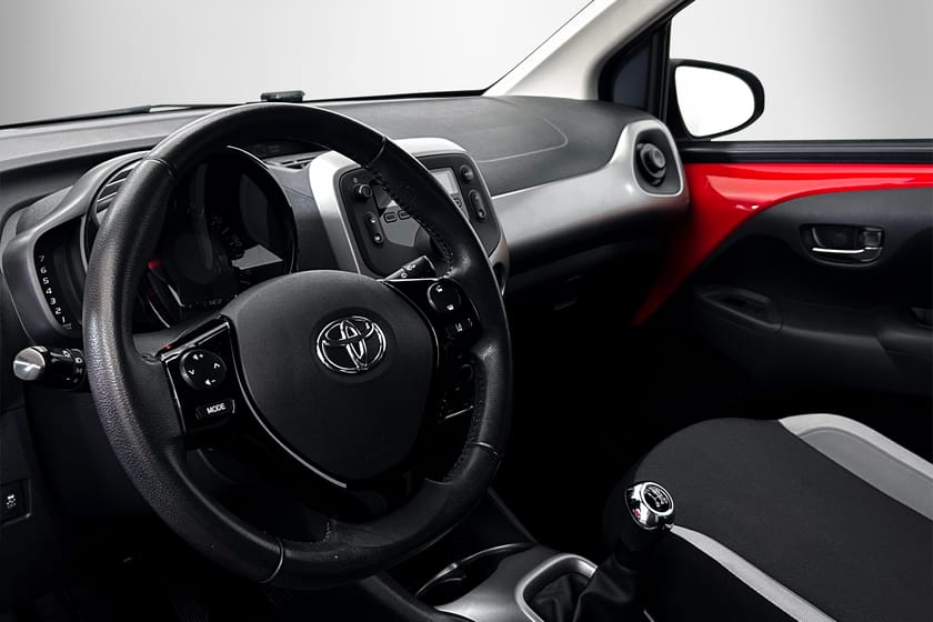 Bild 4 av Toyota Aygo 5-dörrar 1.0 VVT-i X-PLAY Touch Euro 6| Låg skatt 360:-