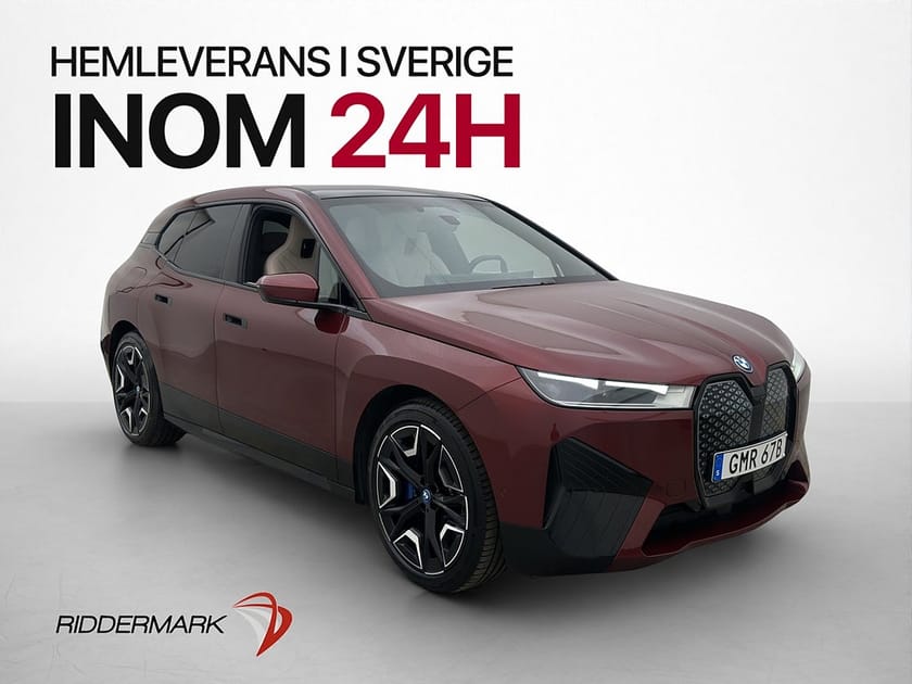 Bild 1 av BMW iX xDrive40 326hk Sport Panorama H/K 360° Skinn Dragkrok