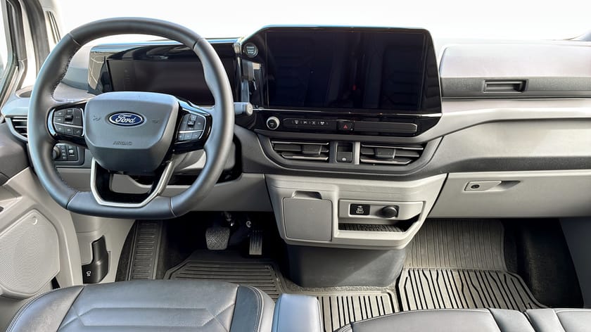 Bild 4 av Ford Tourneo Custom 320 L2 TITANIUM 2.0TDCI 170HK AUT