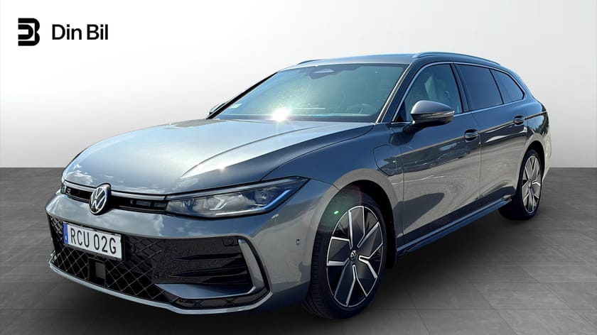 Bild 1 av Volkswagen Passat Variant eHybrid 272 DSG6 R-LINE Swe edition Leasing