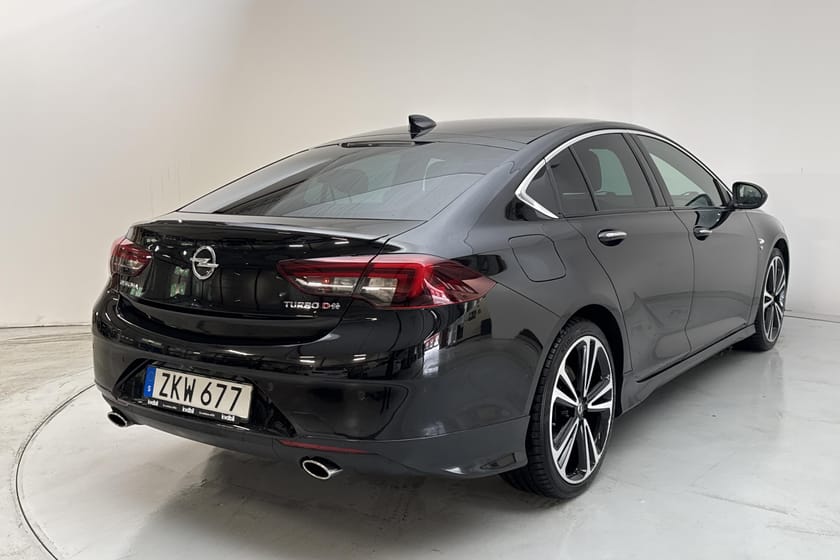 Bild 3 av Opel Insignia Grand Sport 2.0 CDTI 4x4 (210hk) OPC Line