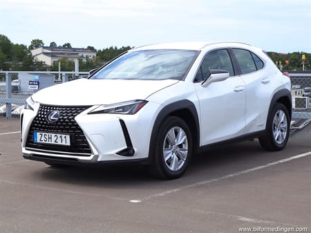 Lexus UX 250h UX250h CVT Hybrid Rattvärme