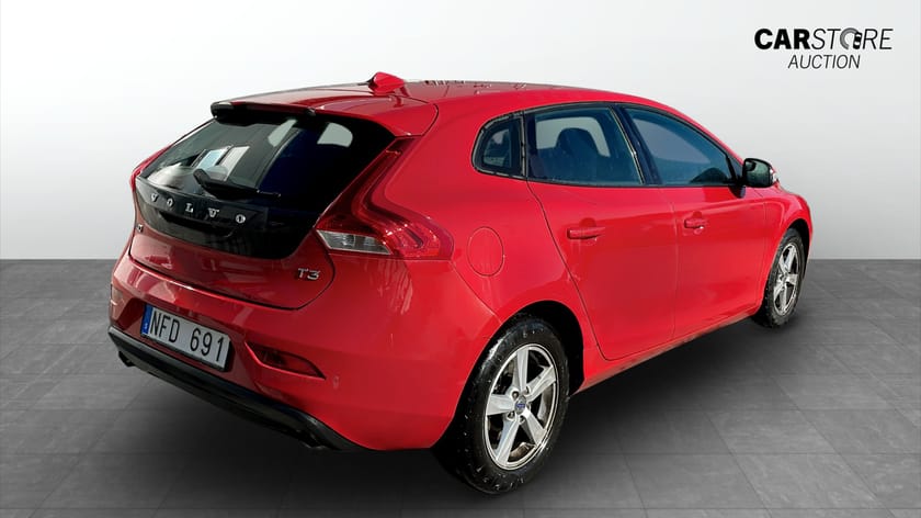 Bild 2 av Volvo V40 T3 Manual 150hp 2013