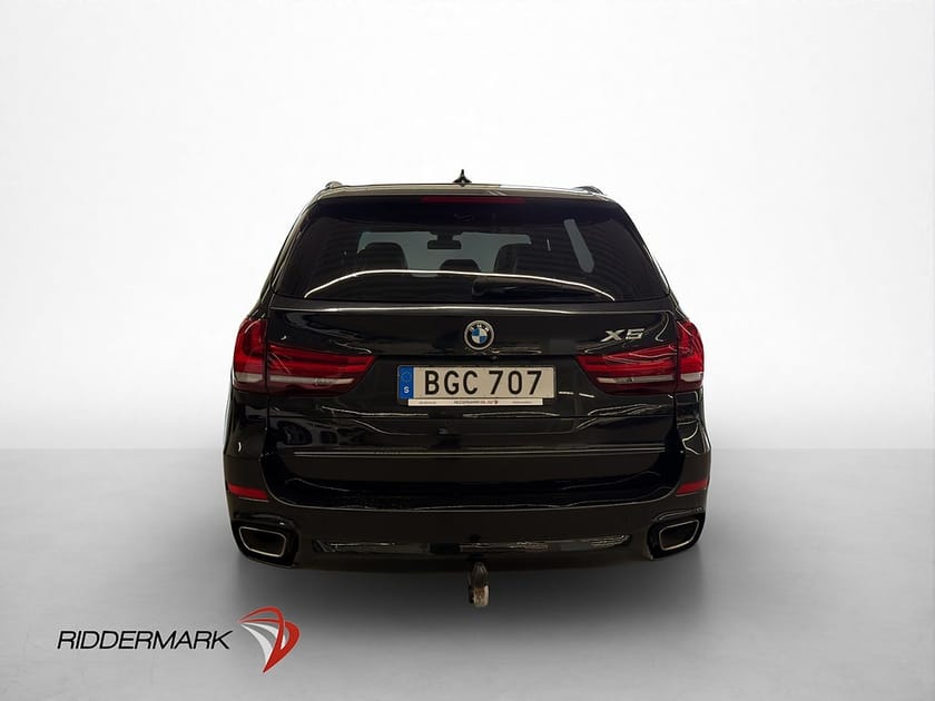 Bild 3 av BMW X5 xDrive40d 313hk M Sport Dragkrok Läder H/K 360°
