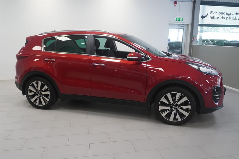 Bild 4 av Kia Sportage 1.7 CRDi Uefa Edition Plus Advance 115 hk Drag