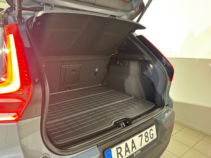 Bild 4 av Volvo XC40 Recharge Single Motor Core Edition | Extraljus | On Call