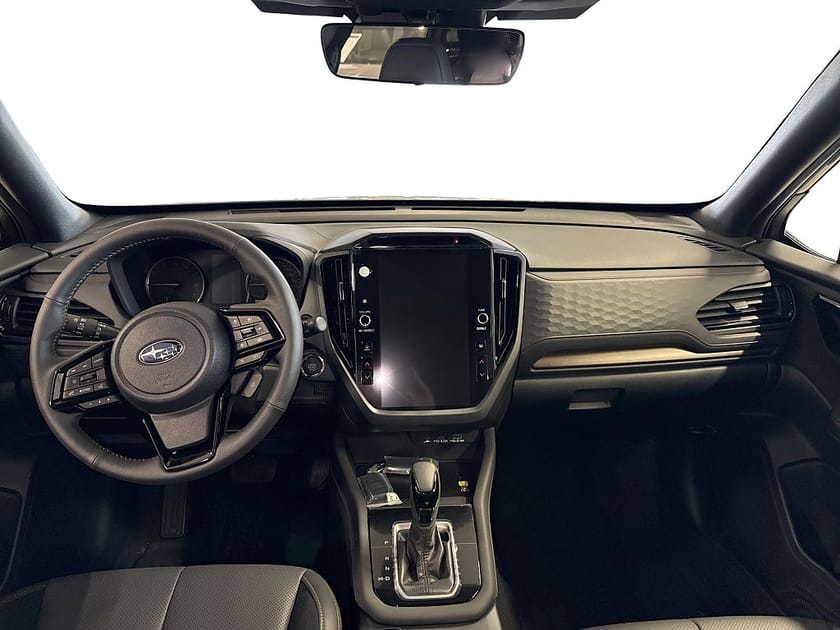 Bild 3 av Subaru Forester e-Boxer 2.0 Limited Lineartronic Euro 6