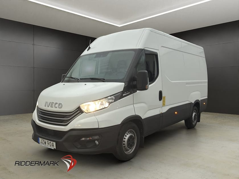 Bild 3 av Iveco Daily 35-140 Van L3H2 2.3JTD 136hk Värmare 3-Sit Farthållare Moms