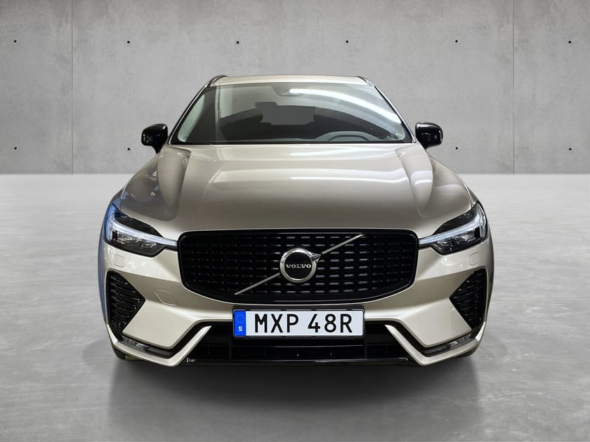 Bild 2 av Volvo XC60 B4 AWD Diesel Plus Dark