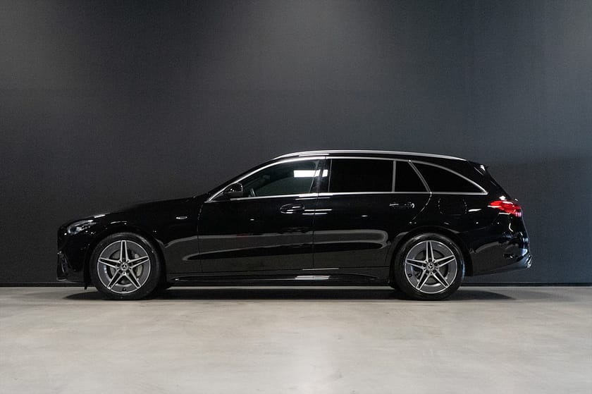 Bild 3 av Mercedes-Benz C 300 T e AMG Line Advanced Plus 313hk