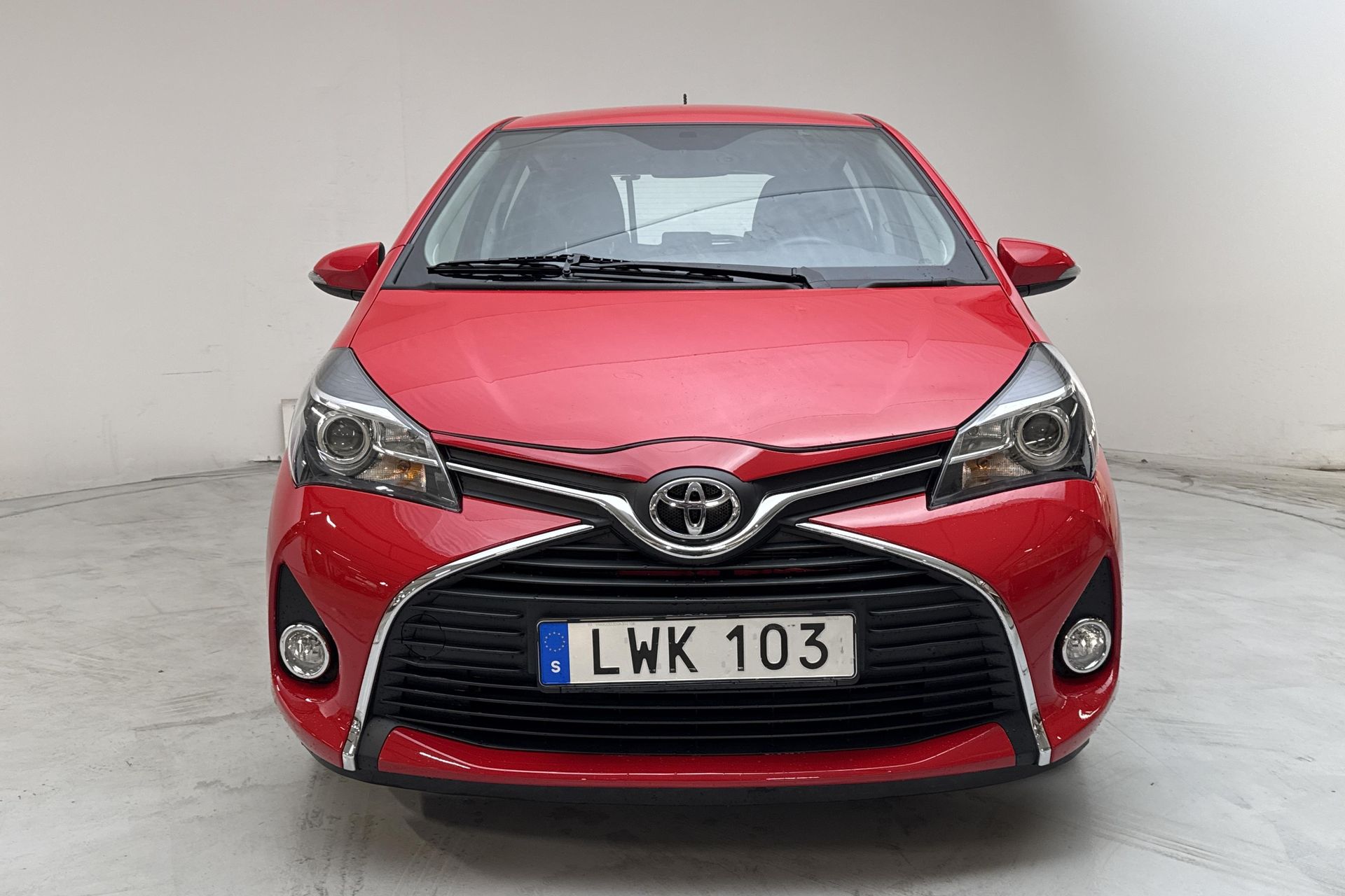 Toyota Yaris 1.33 Dual VVT-i 2015, bild 5/10