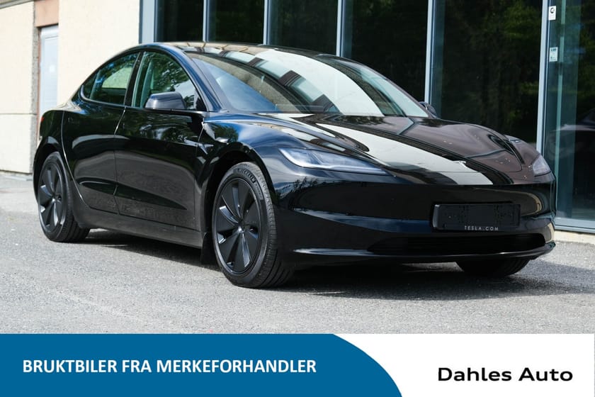 Bilde 2 av Tesla Model 3 Standard Range RWD 283hk