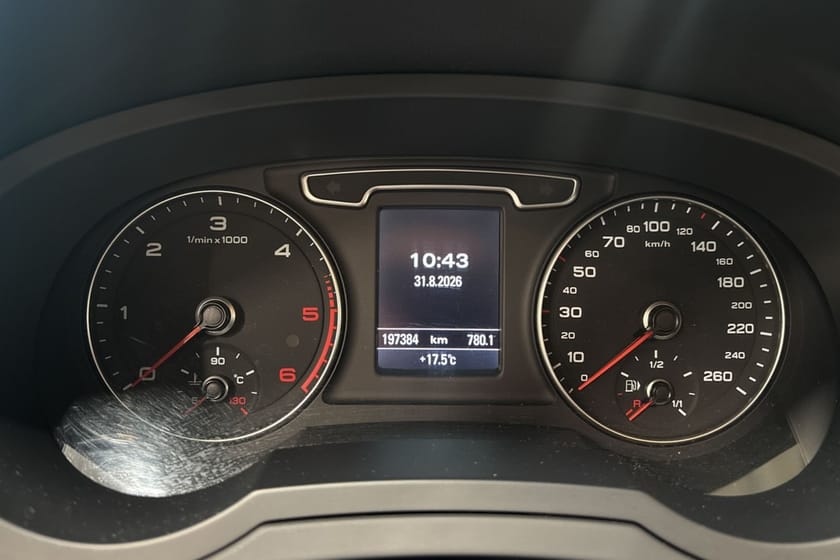 Bild 4 av Audi Q3 2.0 TDI quattro S Tronic