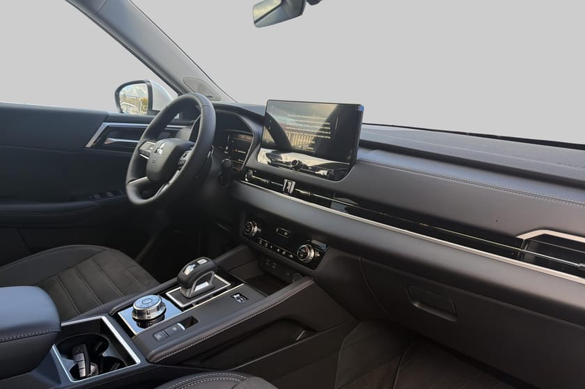 Bild 4 av Mitsubishi Outlander PHEV 4WD Intense *VINTERHJULSKAMPANJ*