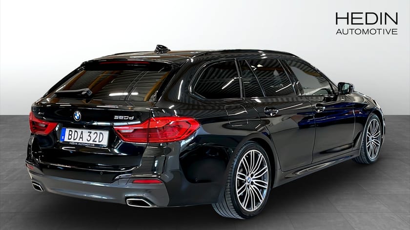 Bild 2 av BMW 520d xDrive Touring M Sport  Värmare Nav Backkamera Rattvärme HiFi