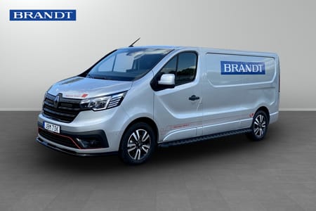 Renault Trafic Skåpbil Racing spirit L2H1 170hk automat / Värmare m. fjärr / DRAGVIKT 2500 kg