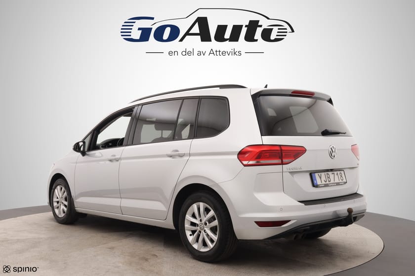 Bild 4 av Volkswagen Touran 7-seater 1.4 TSI 150hk Drag Backkamera